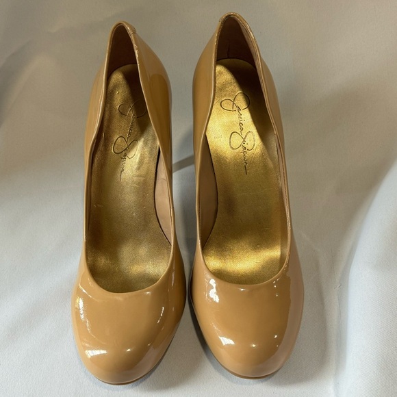 Jessica Simpson Women's Calie Round Toe Classic Heels Pumps Shoes Size 9 1/2 - Picture 2 of 9